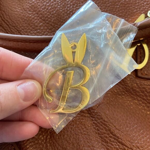 Designer Bunny Up Genuine Leather Love Brown Handbag *RARE** - Picture 6 of 6